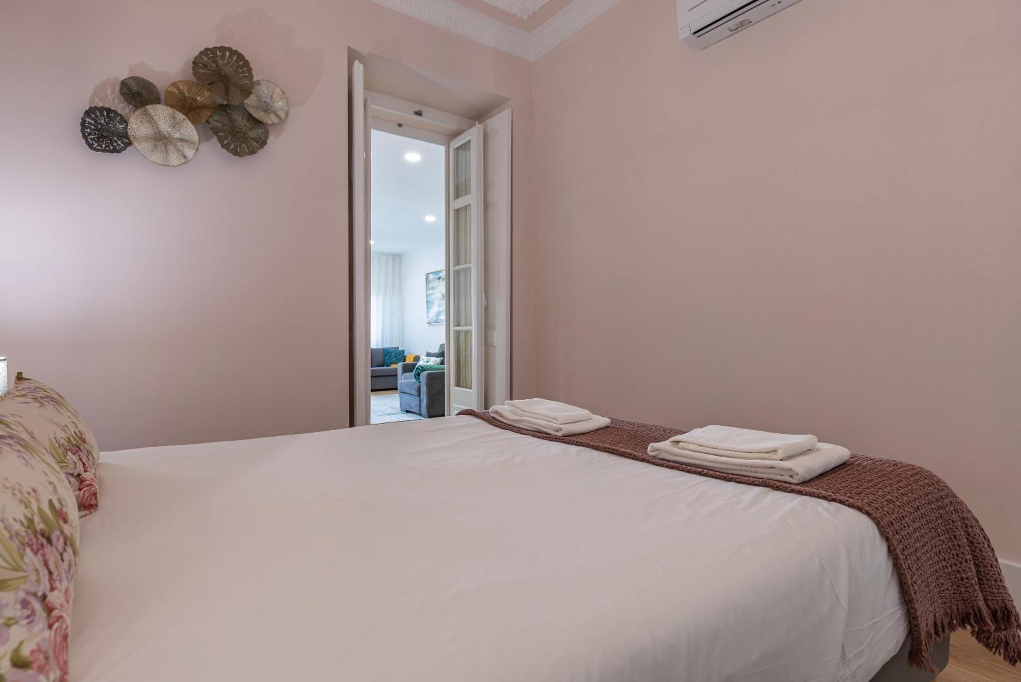 Apartamento Moderno Com Terraco Lisboa Dış mekan fotoğraf